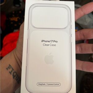 Apple iPhone 17 Pro Transparent Case